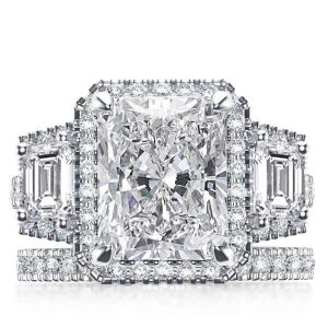 Bridal sets rings - Art Deco Three Stone Halo Bridal Set, Italo jewelry - Online Catalog