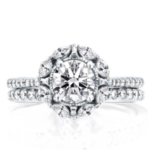 Bridal sets rings - Oval Floral Design Halo Bridal Set (3.36 CT. TW.), Italo jewelry - Online Catalog