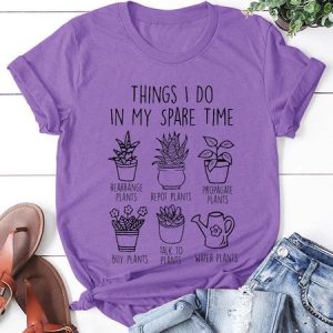 Things I Do In My Spare Time Plant Mom T-Shirt, T-shirts, Lilicloth.com