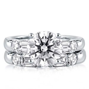 Bridal sets rings - Classic Five Stone Round & Baguette Bridal Set, Italo jewelry - Online Catalog