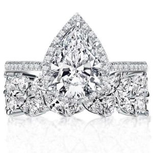 Bridal sets rings - Halo Pear Cut Leaf Design Bridal Set, Italo jewelry - Online Catalog