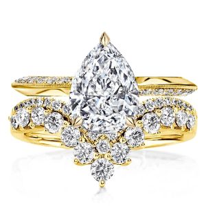 Bridal sets rings - Golden Pear Cut Unique Engagement Rings Sets Bridal Set, Italo jewelry - Online Catalog