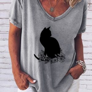 Casual Simple Cat Floral Print V-Neck T-Shirt, T-shirts, Lilicloth.com