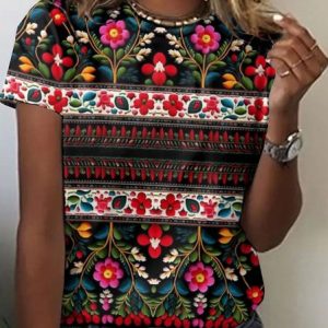 Vintage floral embroidery short sleeved T-shirt, T-shirts, Lilicloth.com