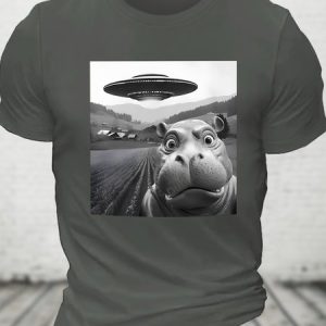 Moo Deng Funny Cute Baby Hippo Selfie with UFOs Alien Cotton T-shirt, T-shirts, Lilicloth.com