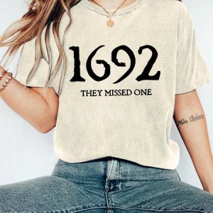 Halloween Women's 1692 They Missed One Salem Witch Print Vintage Distressed Shirt, T-shirts, Lilicloth.com