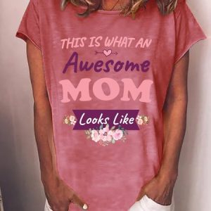 Lilicloth X Hynek Rajtr This Is What An Awesome Mom Looks Like Women's T-Shirt, T-shirts, Lilicloth.com
