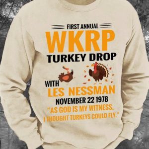 First Annual Wkrp Turkey Drop With Les Nessman November 22,1978 As God Is My Witness, I Thought Turkeys Could Fly. Men's Casual Sweatshirt, Hoodies&Sweatshirts, Lilicloth.com