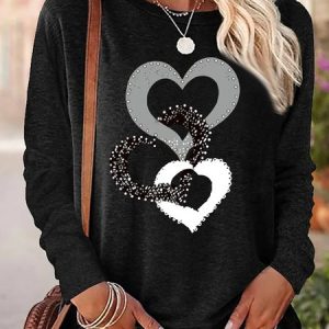 Women’s Regular Fit Simple Crew Neck Heart Long Sleeve Top, Long sleeves, Lilicloth.com