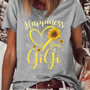 Women's Happiness Is Being A Gigi Sunflower Casual Crew Neck Letters T-Shirt, T-shirts, Lilicloth.com