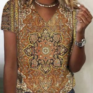 Ethnic Print Short-Sleeved V-Neck T-shirt, T-shirts, Lilicloth.com