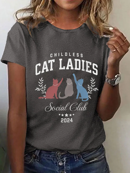 Women's Childless Cat Lady Print Crew Neck T-Shirt, T-shirts, Lilicloth.com