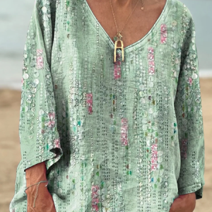 Women's Floral Texture Patterns Print V-neck Comfortable Cotton T-shirt, Long sleeves, Lilicloth.com
