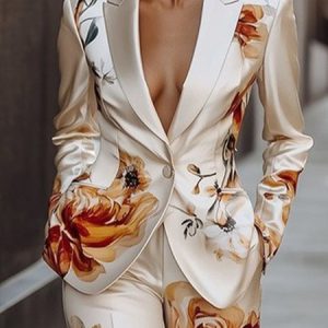 Plus Size Elegant Regular Sleeve Pocket Stitching Floral Lapel Collar Blazer, Plus Outerwear, color:As Picture|size:4X, Stylewe