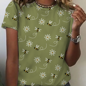 Women's Floral Bee Art Print Cotton T-Shirt, T-shirts, Lilicloth.com