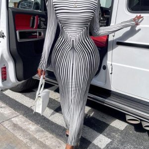 Urban Striped Printing Crew Neck Maxi Dress, Maxi Dresses, color:Black-white|size:XXL, Stylewe
