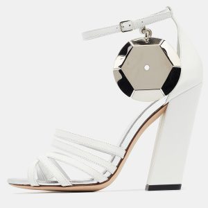Burberry White Leather Split-Toe Hove Sandals Size 38, Sandals - Luxury Closet