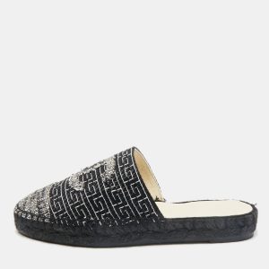 Chanel Black/White Tweed CC Espadrille Mules  Size 36, Sandals - Luxury Closet