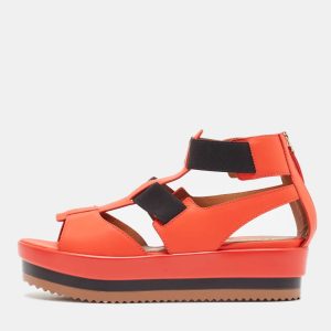 Fendi Red/Black Leather and Elastic Platform Sandals Size 37.5, Sandals - Luxury Closet