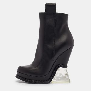 Fendi Black Leather Zip Up Ankle Length Boots Size 36, Boots - Luxury Closet catalog