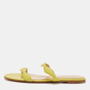 Gianvito Rossi Green Leather Wavy Flat Slides Size 39, Flats - Luxury Closet