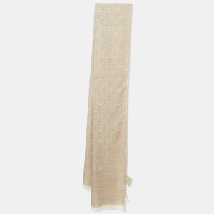 Gucci Beige GG Jacquard Wool & Silk Shawl, Scarves & Shawls - Luxury Closet catalog