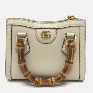 Gucci White GG Marmont bag, Shoulder Bags - Luxury Closet catalog