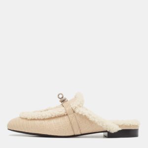 Hermes Beige Alligator Mississippiensis and Shearling Oz Flat Mules Size 38, Flats - Luxury Closet