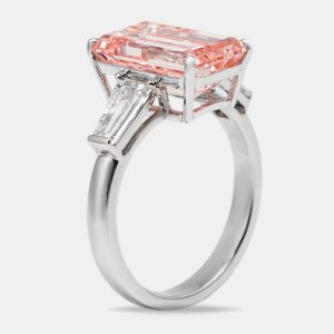 5.80 cts Pink Emerald and Trapezoid Lab Grown Diamond 18k White Gold Ring Size 53, Rings - Luxury Closet