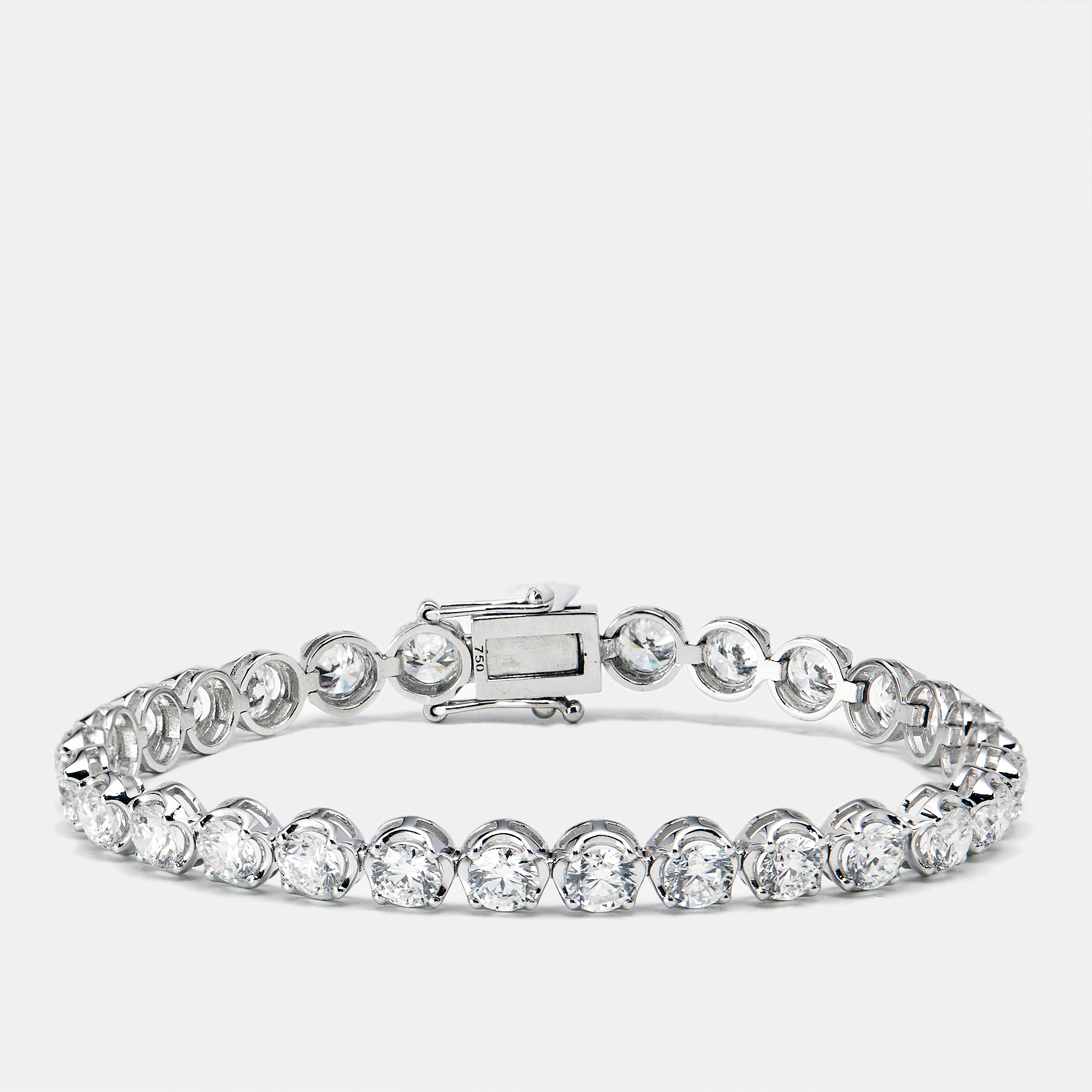 8.61 cts Round Brilliant Cut Lab Grown Diamonds 18k White Gold Tennis Bracelet, Bracelets - Luxury Closet