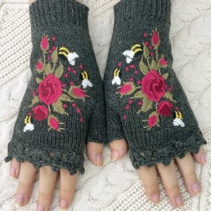 Knitted Boho Floral Autumn And Winter Ins Embroidered Women's Warm Gloves Bee Flower Adult Knitted Gloves Embroidered Wool Gloves, Gloves, color:Deep Gray|size:One-size, catalog Noracora shop