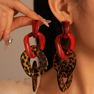 Contrast acrylic leopard print geometric interlocking silver post earrings, Earrings, color:Red|size:One-size, Stylewe