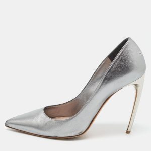 Alexander McQueen Metallic Leather Pointed Toe Pumps Size 38.5, Pumps - Luxury Closet catalog