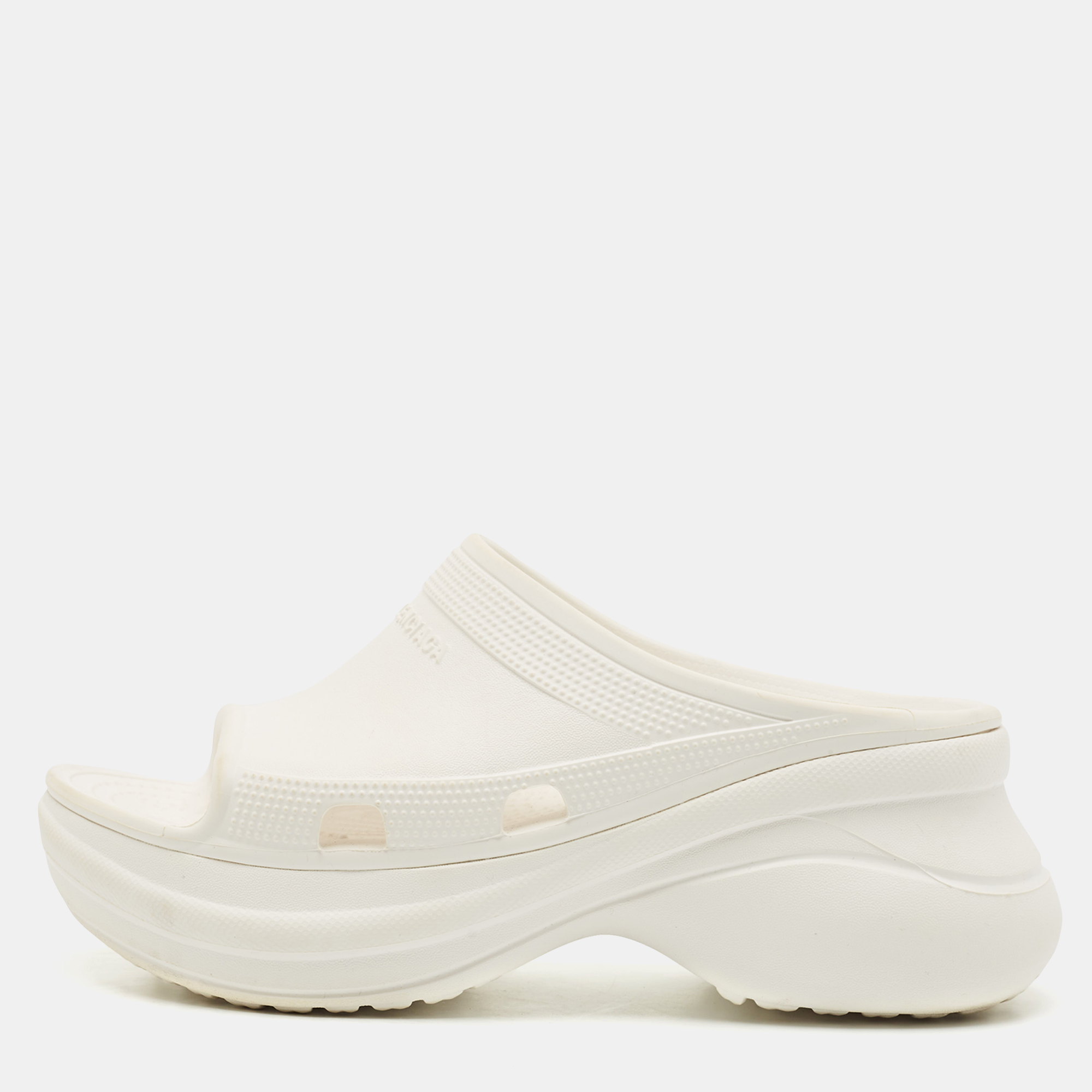 Balenciaga x Crocs White Rubber Pool Slides Size 38, Sandals - Luxury Closet catalog