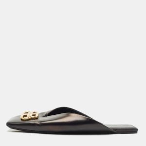 Balenciaga Black Leather Double Square BB Flat Mules Size 41, Sandals - Luxury Closet catalog