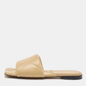Bottega Veneta Beige Leather Lido Flat Sandals Size 37, Sandals - Luxury Closet catalog