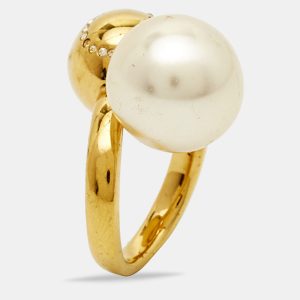 Carolina Herrera CH Faux Pearl Crystal Gold Tone Ring Size 49, Jewelry - Luxury Closet catalog