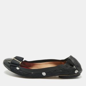 CH Carolina Herrera Black Leather And Patent Leather Bow Scrunch Ballet Flats Size 39, Flats - Luxury Closet catalog