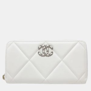 Chanel White Leather Matelasse CC Mark 19 Round Zipper, Wallets & Money Clips - Luxury Closet catalog