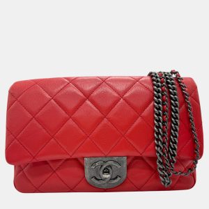 Chanel Red  Quilted Leather CC Flap Shoulder Bag, Shoulder Bags - Luxury Closet catalog