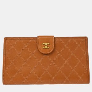 Chanel Brown Lambskin Bicolore Wallet, Wallets & Money Clips - Luxury Closet catalog