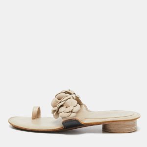 Chanel Cream Leather Camellia Toe Ring Flat Sandals Size 39, Sandals - Luxury Closet catalog
