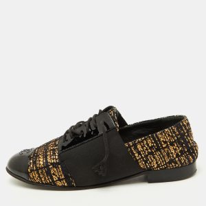 Chanel Black/Gold Tweed and Patent CC Cap Toe Lace Up Derby Size 39.5, Shoes - Luxury Closet catalog