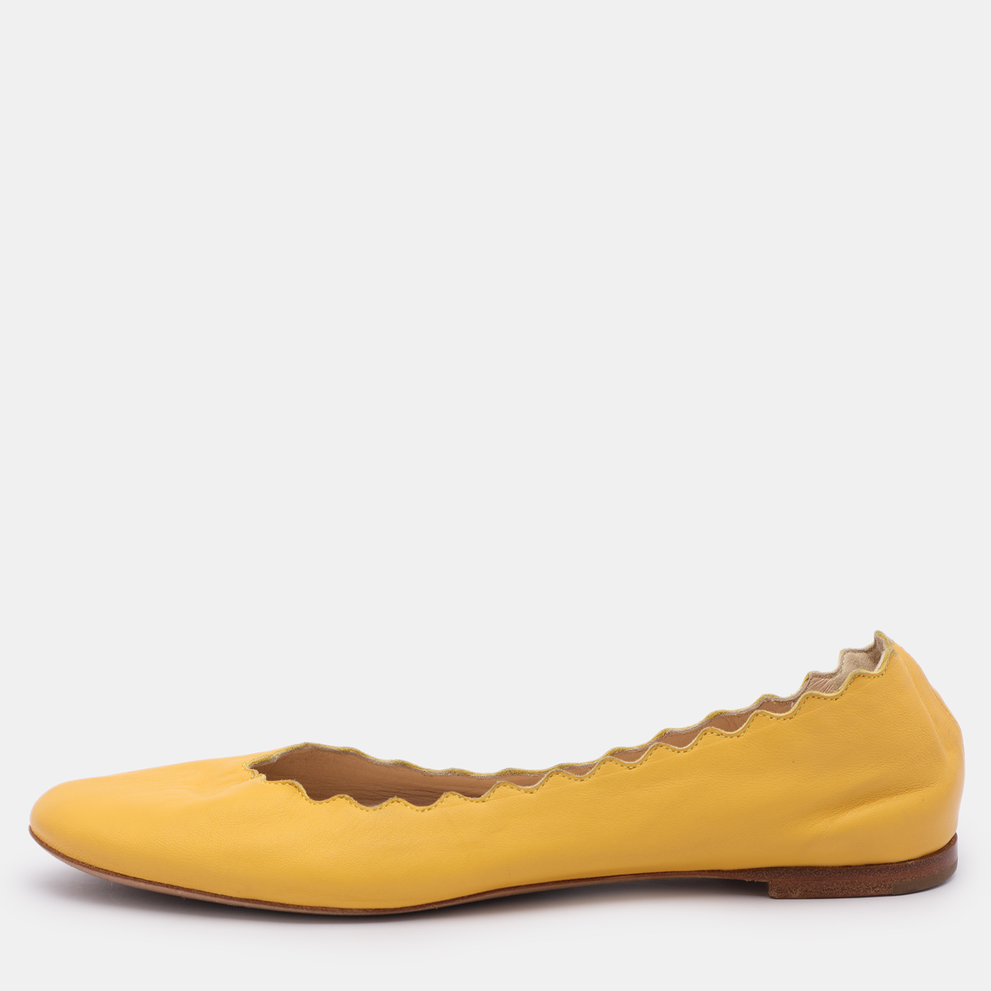 Chloe Yellow Leather Scalloped Ballet Flats Size 35, Flats - Luxury Closet catalog