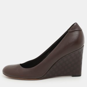 Gucci Brown Leather Wedge Round Toe Pumps Size 38.5, Pumps - Luxury Closet catalog