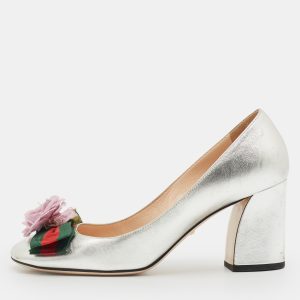 Gucci Metallic Silver Leather Web Bow Rose Detail Pumps Size 40, Pumps - Luxury Closet catalog