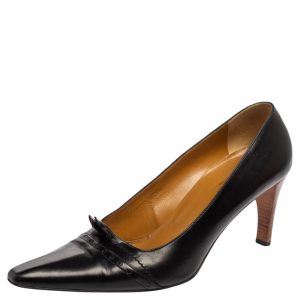 Gucci Black Leather Pointed Toe Pumps Size 39, Pumps - Luxury Closet catalog