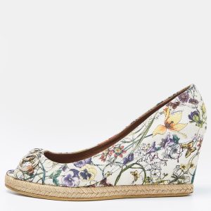 Gucci Multicolor Floral Print Canvas Horsebit Peep Toe Wedge Pumps Size 39, Pumps - Luxury Closet catalog