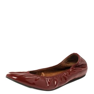 Lanvin Red Patent Leather Scrunch Ballet Flats Size 38, Flats - Luxury Closet catalog