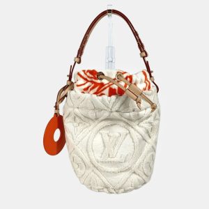 Louis Vuitton White Monogram LVacation Bucket Bag, Handbags - Luxury Closet catalog